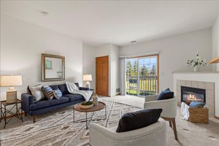 6000 Buckhorn AVENUE #211, Cudahy, WI 53110
