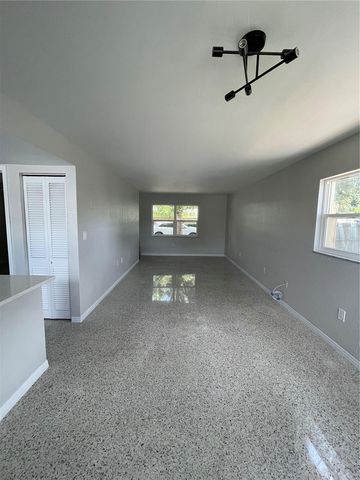 2650 15TH STREET N, St Petersburg, FL 33704