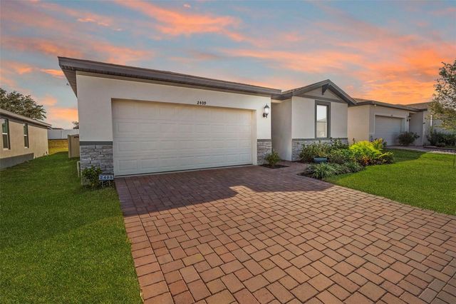 2409 WHITE TAIL STREET, Davenport, FL 33837