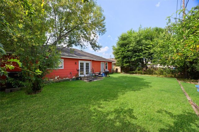 3217 Bond Street, Pasadena, TX 77503