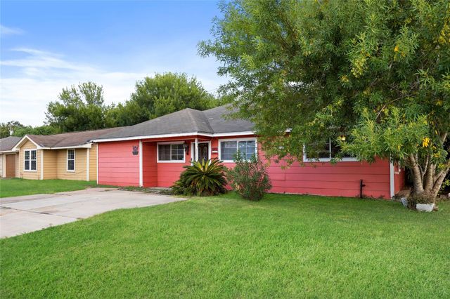 3217 Bond Street, Pasadena, TX 77503