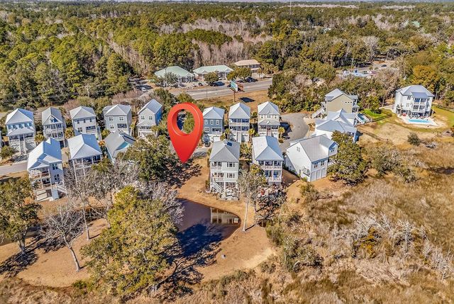 134 Enclave Pl., Pawleys Island, SC 29585