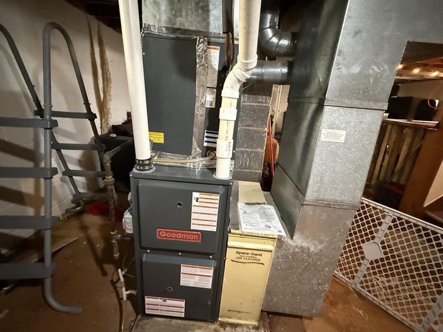 4901 N 65th STREET, Milwaukee, WI 53218