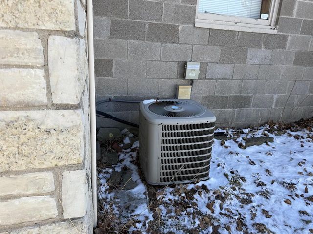 4901 N 65th STREET, Milwaukee, WI 53218