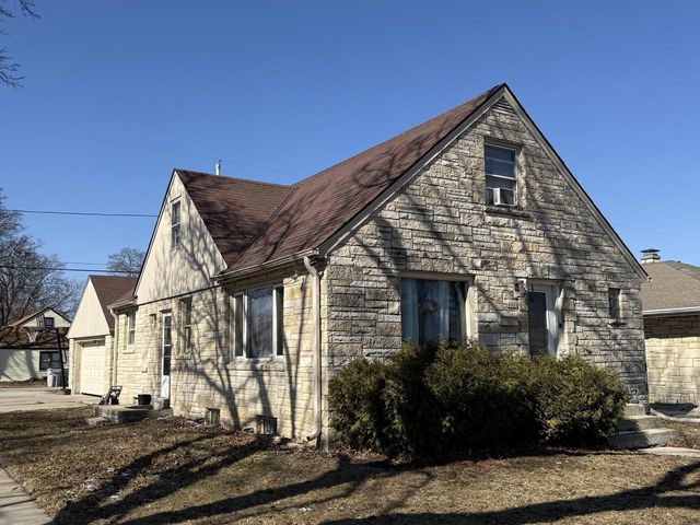 4901 N 65th STREET, Milwaukee, WI 53218