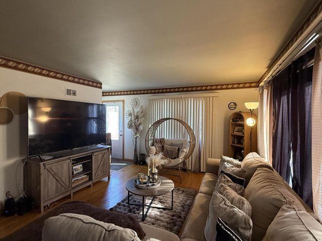 4901 N 65th STREET, Milwaukee, WI 53218