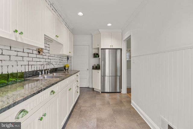 7413 STANMORE CT, Baltimore, MD 21212