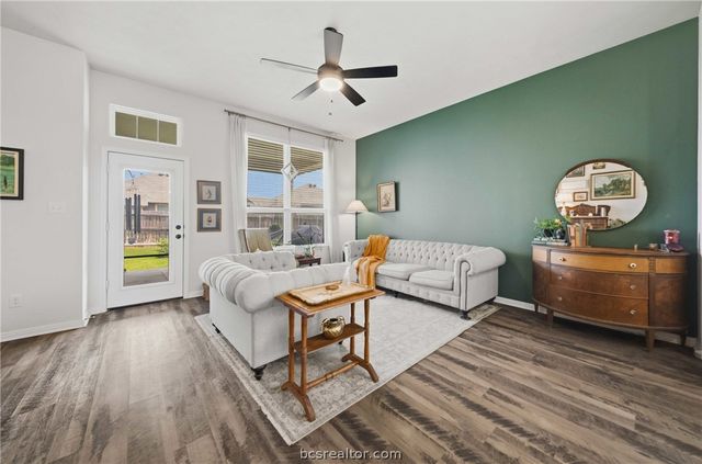 6313 Eldora Drive, College Station, TX 77845