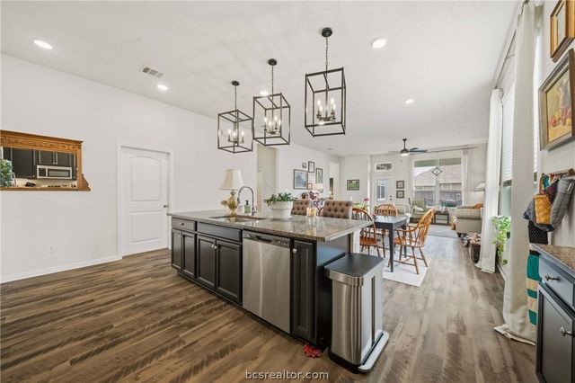 6313 Eldora Drive, College Station, TX 77845
