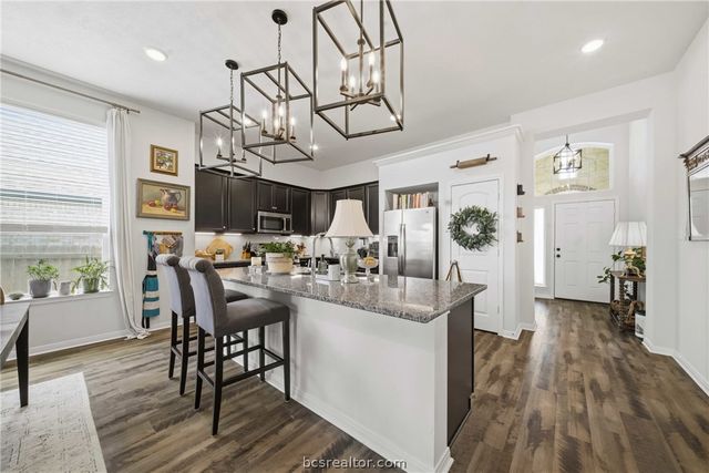 6313 Eldora Drive, College Station, TX 77845
