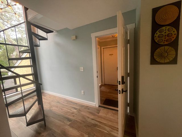 300 Yacht Club Drive UNIT 18, Niceville, FL 32578