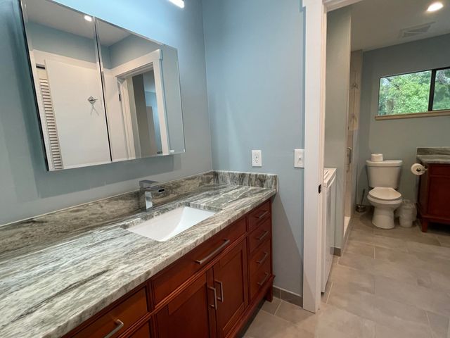 300 Yacht Club Drive UNIT 18, Niceville, FL 32578