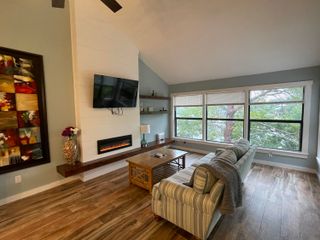 300 Yacht Club Drive UNIT 18, Niceville, FL 32578