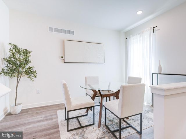 2055 E BIRCH ST, Philadelphia, PA 19134