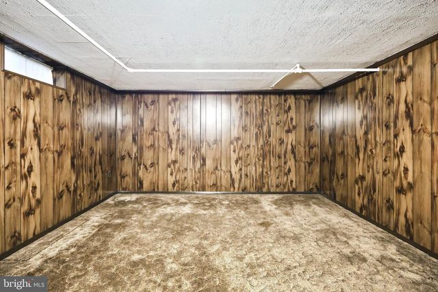 2 S HILL ST, Shrewsbury, PA 17361