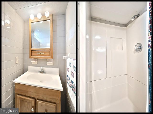 2 S HILL ST, Shrewsbury, PA 17361