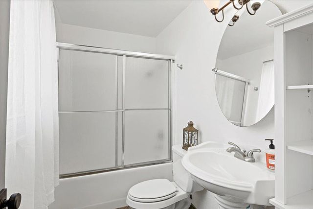 10402 Newtown Rd, Nevada City, CA 95959