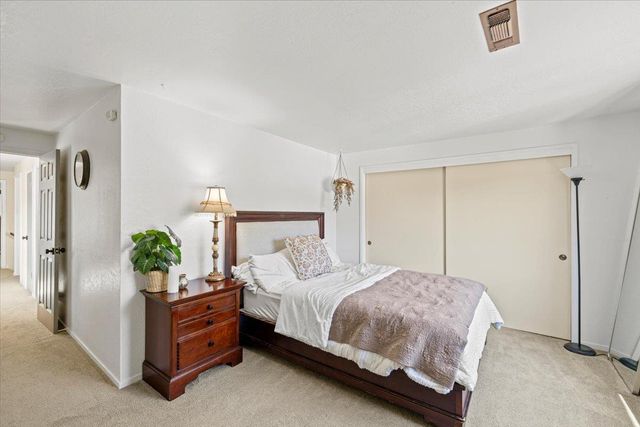 10402 Newtown Rd, Nevada City, CA 95959