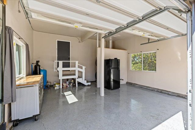 10402 Newtown Rd, Nevada City, CA 95959