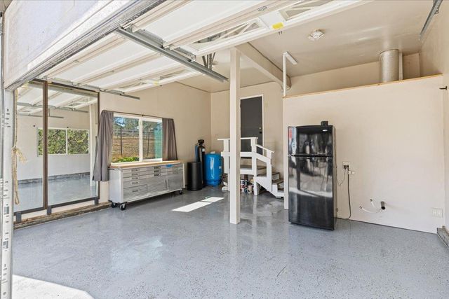 10402 Newtown Rd, Nevada City, CA 95959