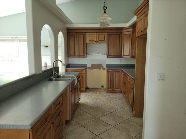 1111 MINA AVENUE NE, Palm Bay, FL 32907