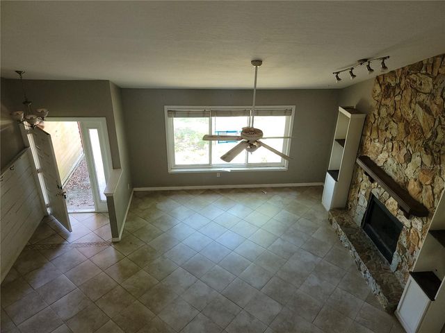 1111 MINA AVENUE NE, Palm Bay, FL 32907