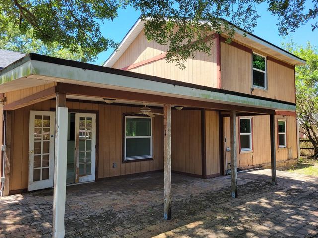 1111 MINA AVENUE NE, Palm Bay, FL 32907