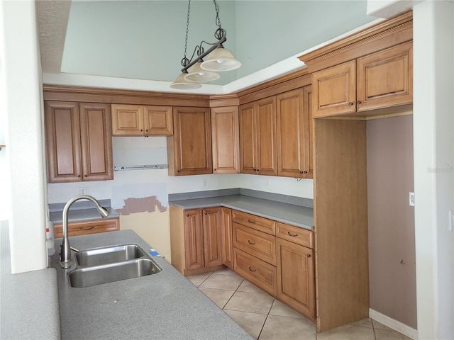 1111 MINA AVENUE NE, Palm Bay, FL 32907