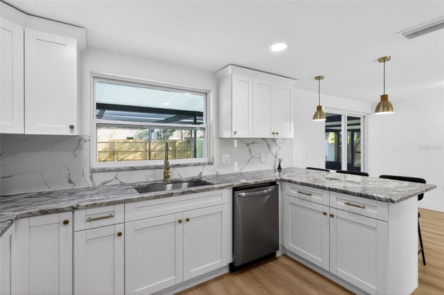 7232 JASMIN DRIVE, New Port Richey, FL 34652