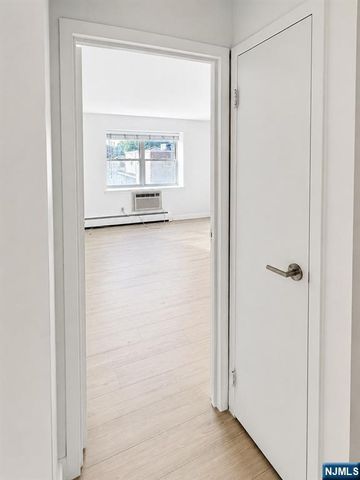 20 Jefferson Street B2, Hackensack, NJ 07601