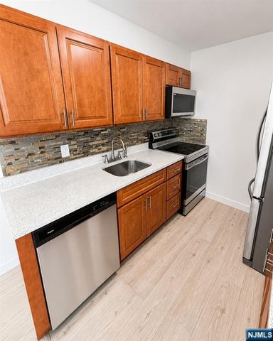 20 Jefferson Street B2, Hackensack, NJ 07601