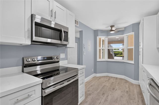 203 Grove Isle Circle 203, Vero Beach, FL 32962