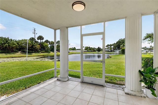 203 Grove Isle Circle 203, Vero Beach, FL 32962