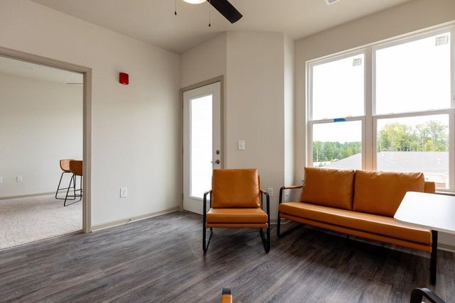 2204 Gathering Square Court, Fuquay Varina, NC 27526