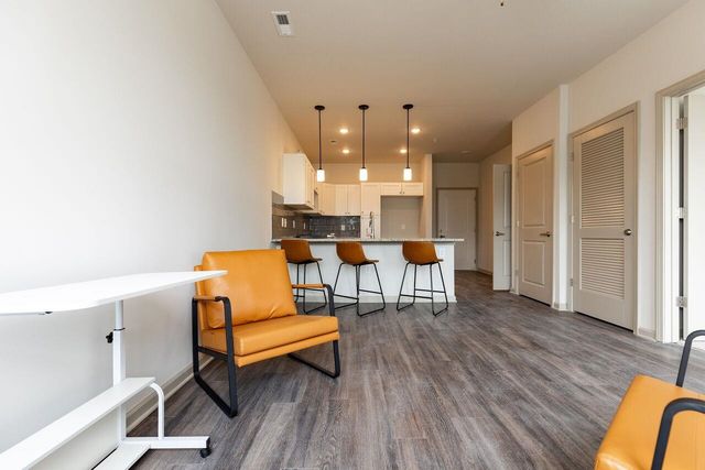 2204 Gathering Square Court, Fuquay Varina, NC 27526