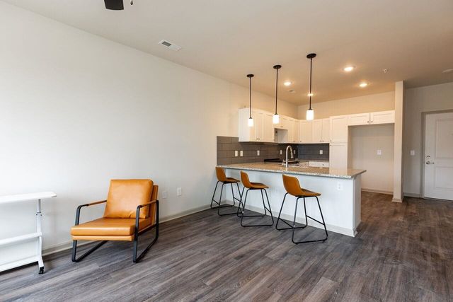 2204 Gathering Square Court, Fuquay Varina, NC 27526