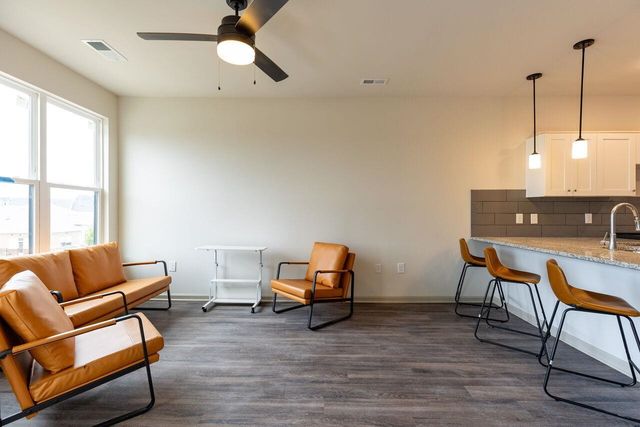 2204 Gathering Square Court, Fuquay Varina, NC 27526