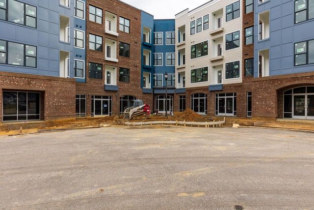 2204 Gathering Square Court, Fuquay Varina, NC 27526