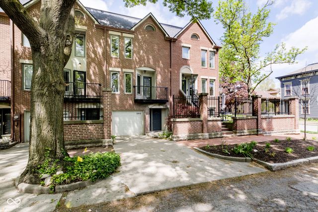 592 E Vermont Street, Indianapolis, IN 46202