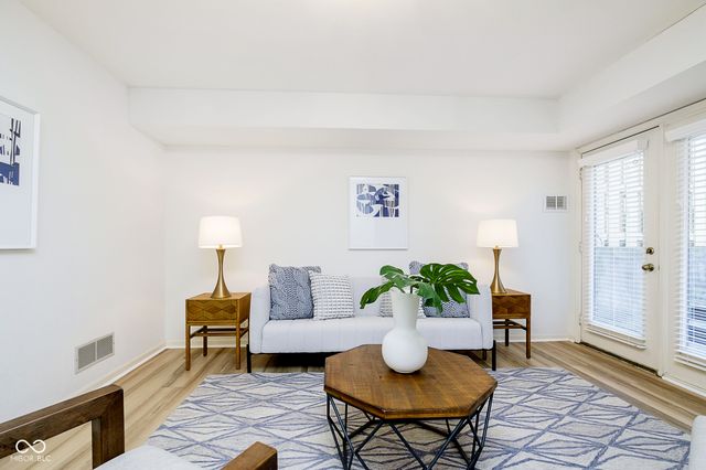 592 E Vermont Street, Indianapolis, IN 46202