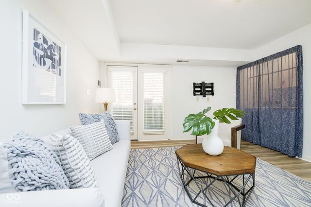 592 E Vermont Street, Indianapolis, IN 46202