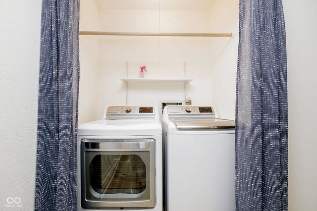 592 E Vermont Street, Indianapolis, IN 46202