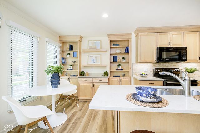 592 E Vermont Street, Indianapolis, IN 46202