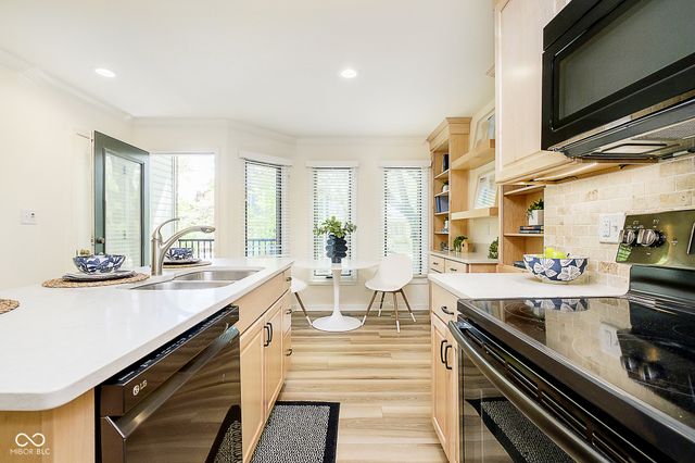 592 E Vermont Street, Indianapolis, IN 46202