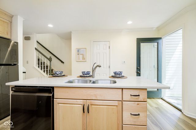 592 E Vermont Street, Indianapolis, IN 46202