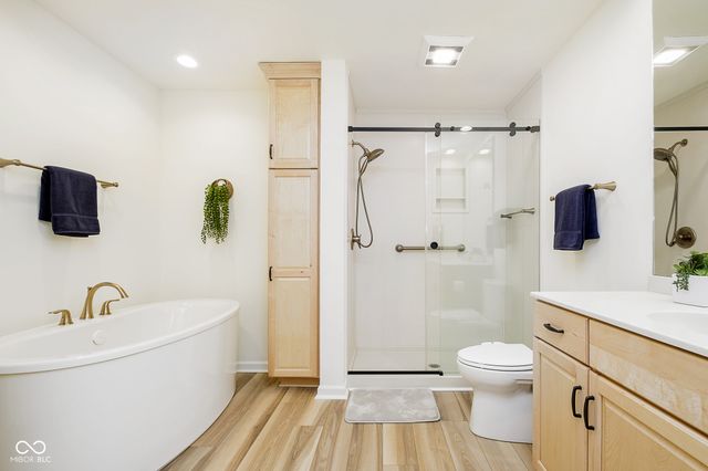 592 E Vermont Street, Indianapolis, IN 46202