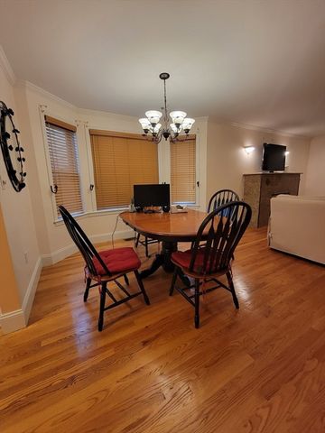 9 Elmore St 1, Boston, MA 02119