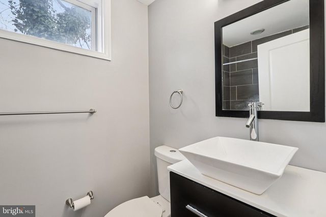 7815 JOHNSON AVE, Lanham, MD 20706