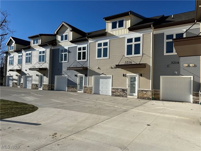 3218 Van Aken Boulevard, Shaker Heights, OH 44120