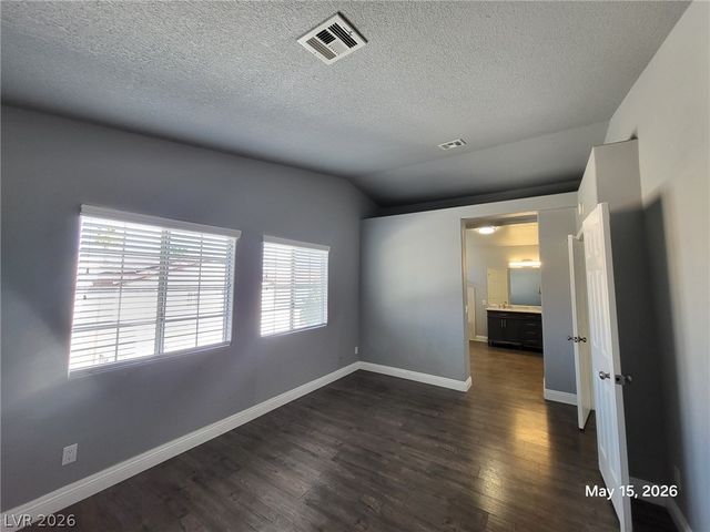 528 South Tomsik Street, Las Vegas, NV 89145